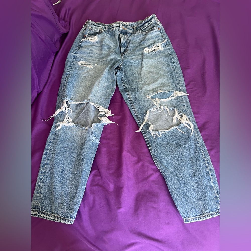American Eagle ripped jeans
